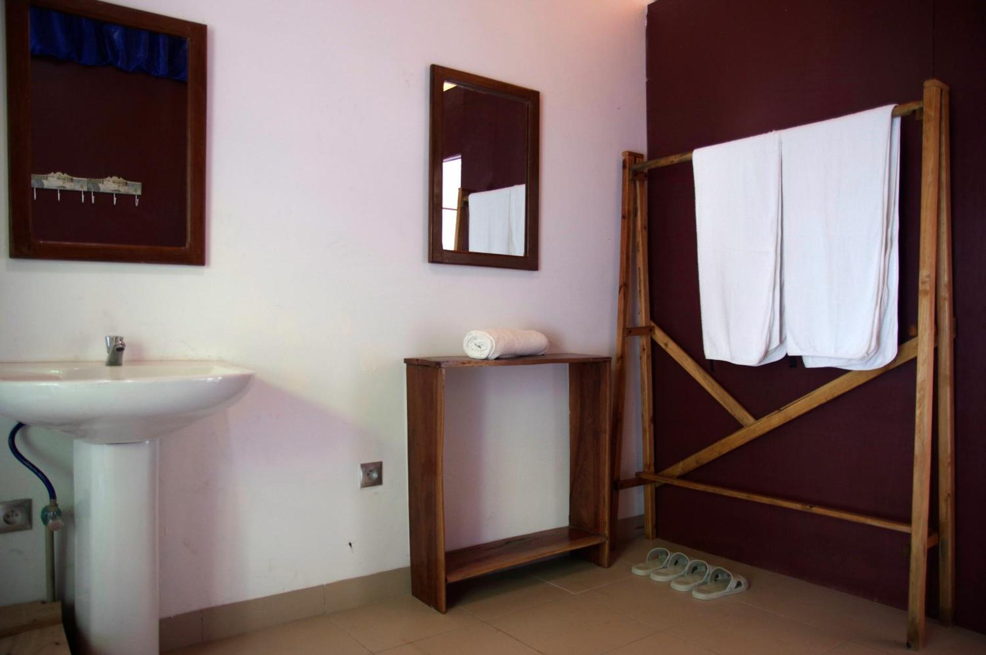 Spa Shallum Kibuye Εξωτερικό φωτογραφία